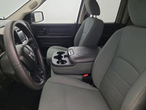 Used 2017 RAM 1500 Express image 17