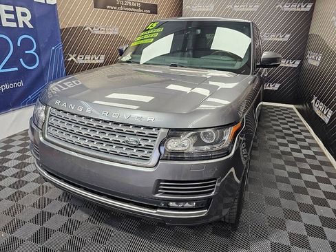 Used 2015 Land Rover Range Rover Supercharged AWD/4WD image 3