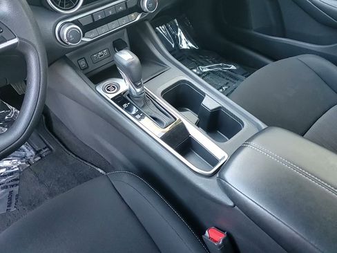 Used 2024 Nissan Sentra SV image 26