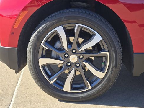 Used 2022 Chevrolet Equinox Premier image 28