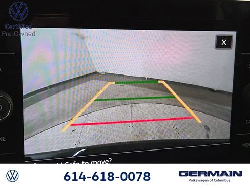 Used 2025 Volkswagen Taos SE image 33