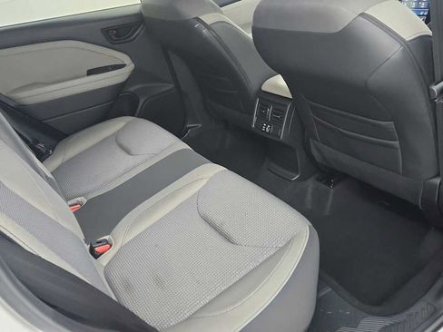 Used 2025 Subaru Forester Premium AWD/4WD image 24