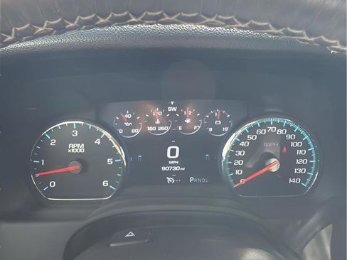 Used 2017 Chevrolet Tahoe LT w/ LT Signature Package AWD/4WD image 11