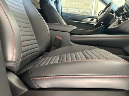 New 2025 Ford Explorer ST-Line w/ Premium Package image 40