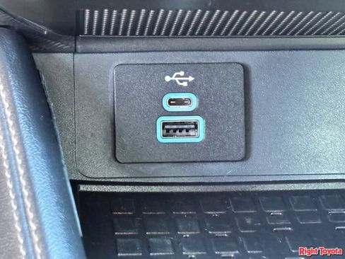 Used 2024 Ford Mustang GT Premium RWD image 25