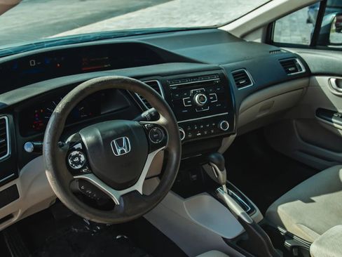 Used 2013 Honda Civic LX image 21