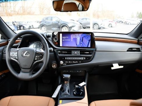 New 2025 Lexus ES 350 w/ Premium Package image 19