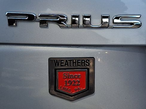 Used 2011 Toyota Prius Three image 30