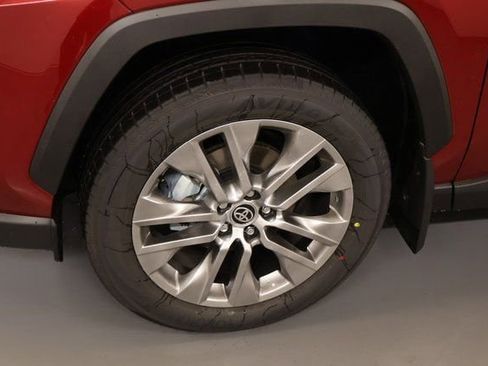 New 2025 Toyota RAV4 XLE Premium image 7