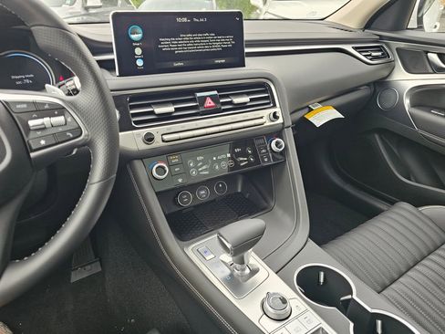 Used 2026 Genesis G70 2.5T Prestige AWD/4WD image 31