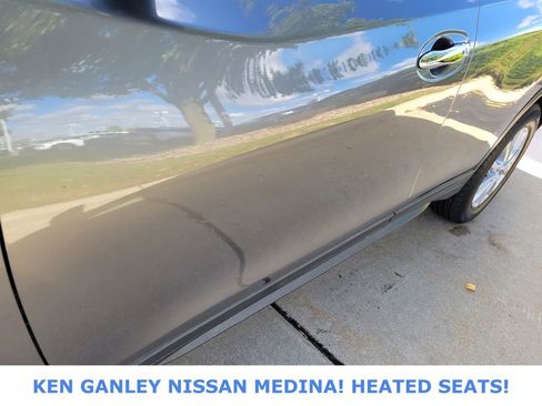 Used 2019 Nissan Rogue SV image 11