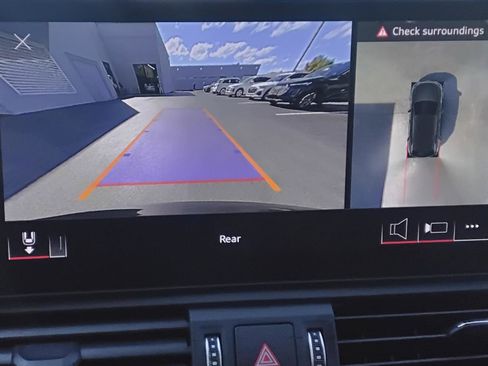 Certified 2024 Audi Q5 e Premium Plus w/ Premium Plus Package image 28