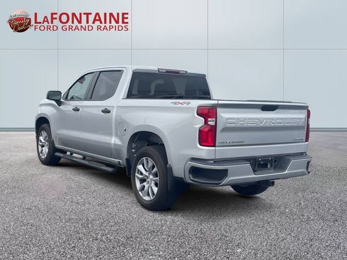 Used 2021 Chevrolet Silverado 1500 Custom AWD/4WD image 5