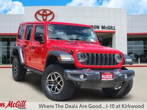 Used 2025 Jeep Wrangler Unlimited Rubicon AWD/4WD image 1