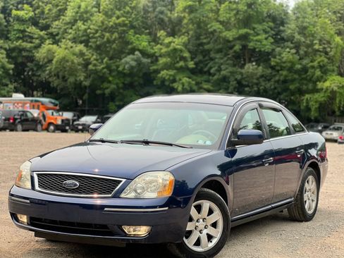 Used 2006 Ford Five Hundred SEL AWD/4WD image 2