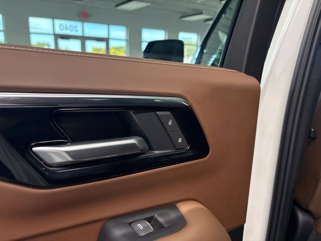 Used 2025 Chevrolet Tahoe High Country w/ Sun And Tow Package AWD/4WD image 23