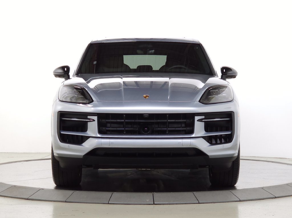 Used 2026 Porsche Cayenne AWD/4WD image 11