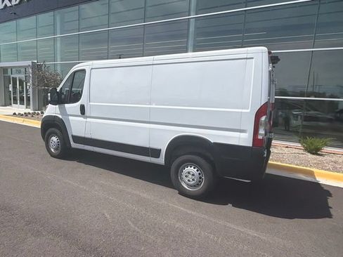 Used 2025 RAM ProMaster 2500 w/ Convenience Group FWD image 23
