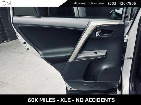 Used 2014 Toyota RAV4 XLE FWD image 24