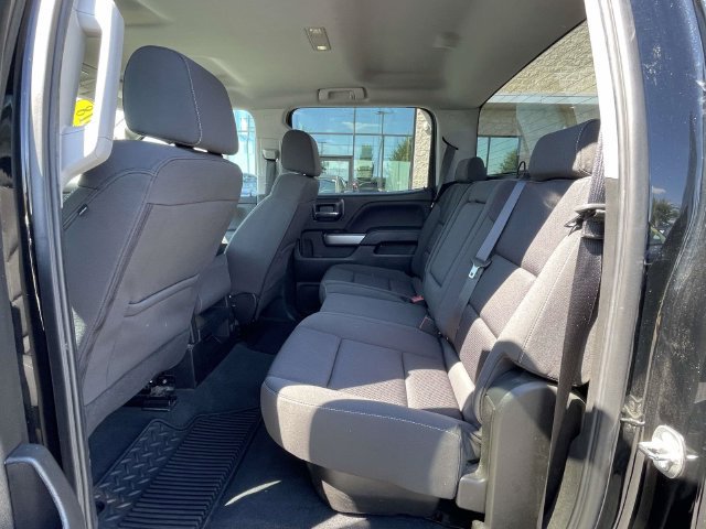 Used 2018 Chevrolet Silverado 1500 LT w/ All Star Edition AWD/4WD image 10