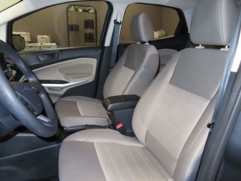 Used 2019 Ford EcoSport S image 19