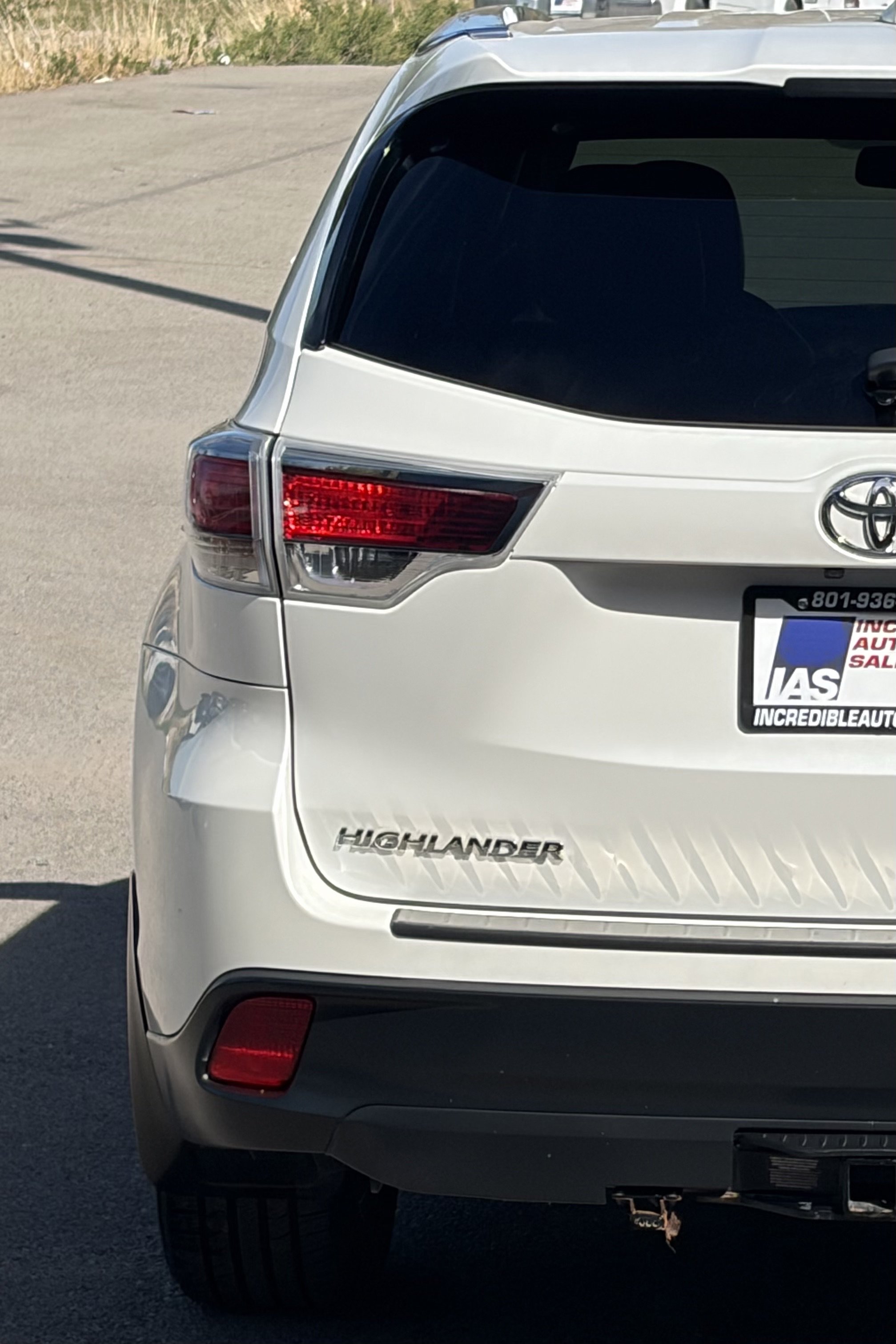 Used 2016 Toyota Highlander XLE w/ Protection Package #3 AWD/4WD image 10