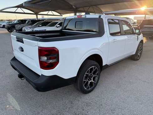 New 2026 Ford Maverick Lariat image 8