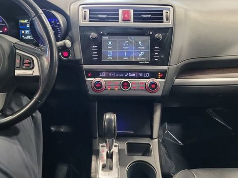 Used 2015 Subaru Outback 3.6R Limited AWD/4WD image 33