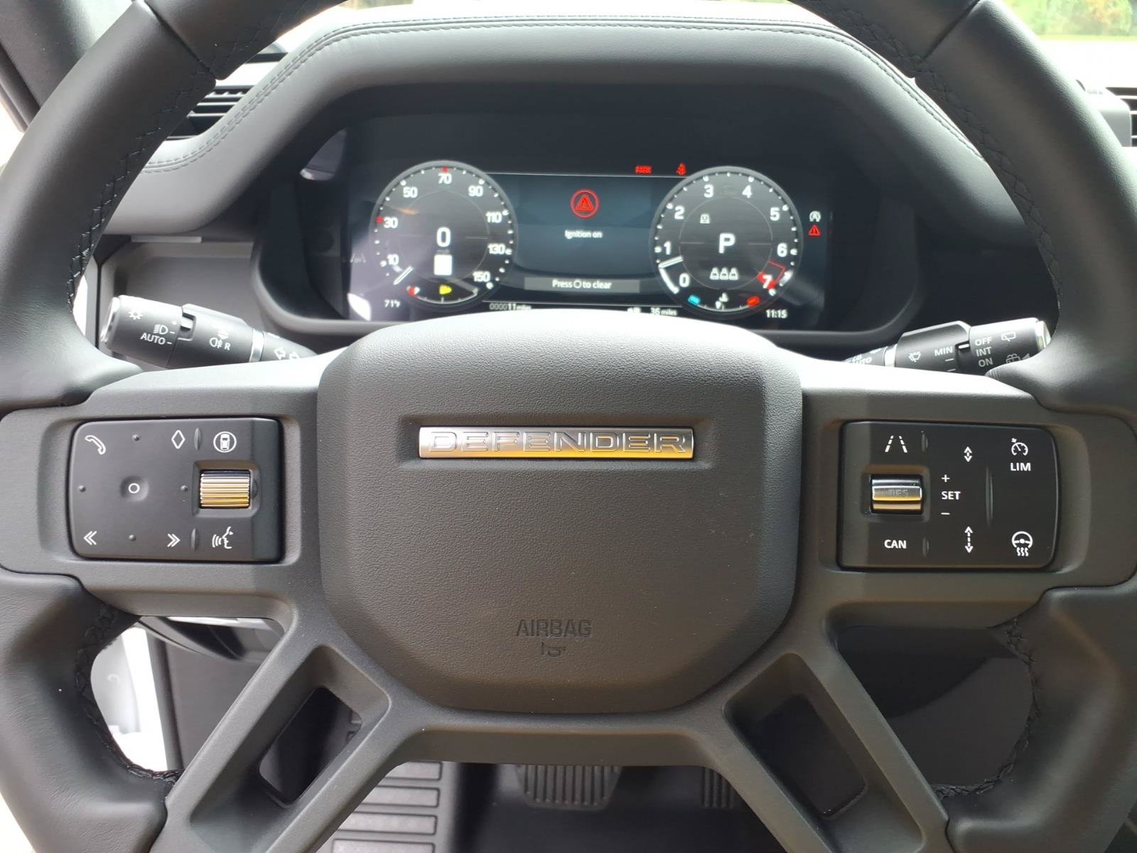 New 2026 Land Rover Defender 110 X-Dynamic SE AWD/4WD image 11