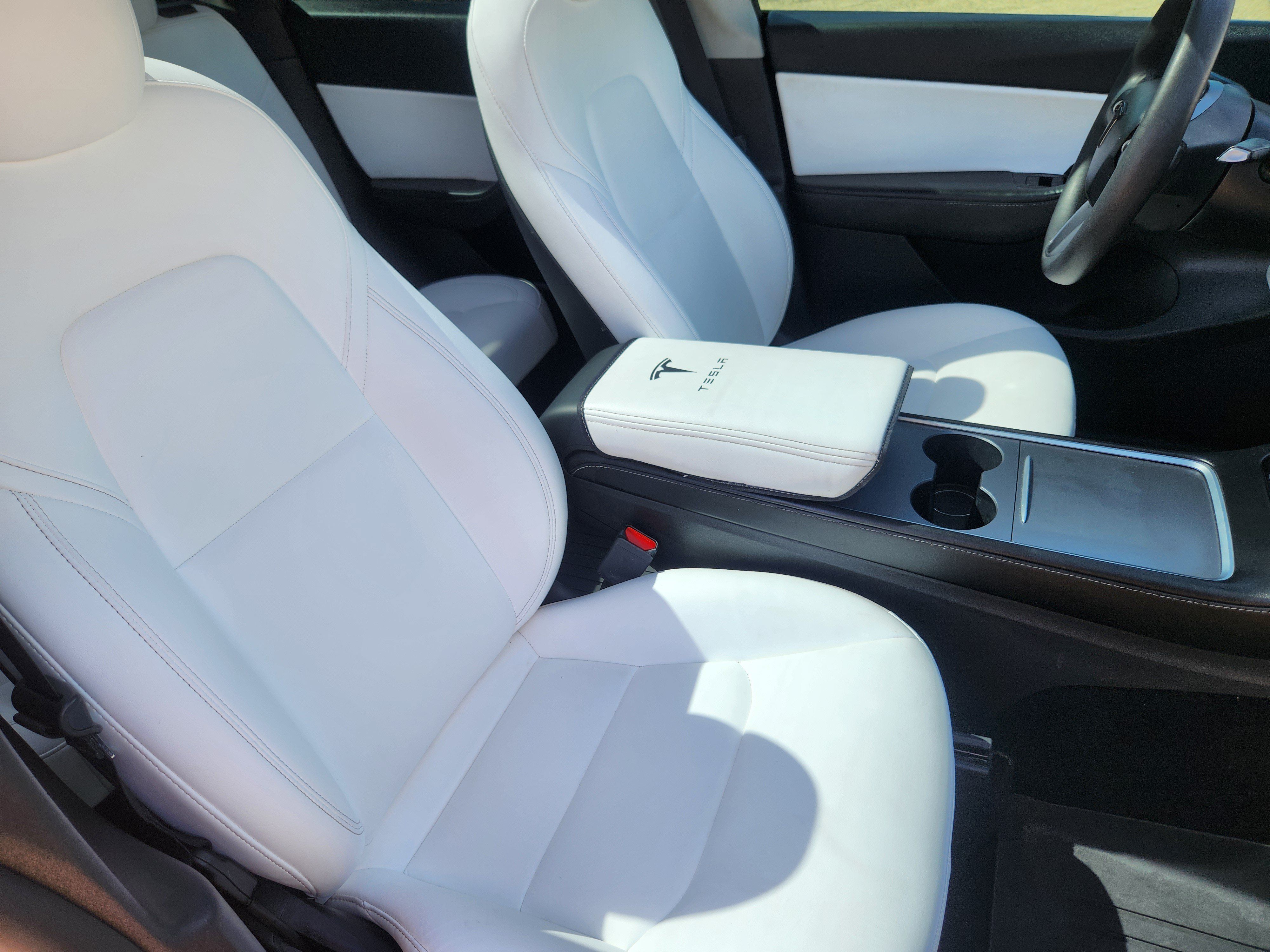 Used 2022 Tesla Model Y Performance AWD/4WD image 11