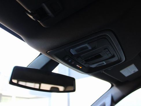 Used 2019 GMC Sierra 1500 SLT w/ SLT Premium Package image 26