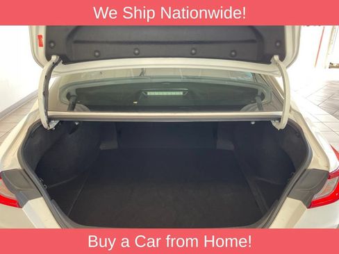 Used 2025 Toyota Camry SE FWD image 13