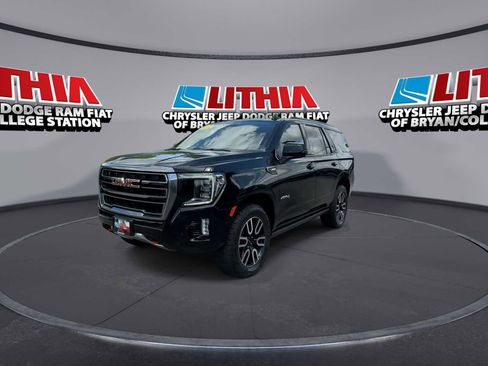 Used 2023 GMC Yukon AT4 w/ AT4 Premium Plus Package image 3