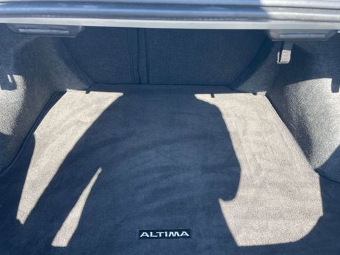 Used 2025 Nissan Altima 2.5 SV image 31