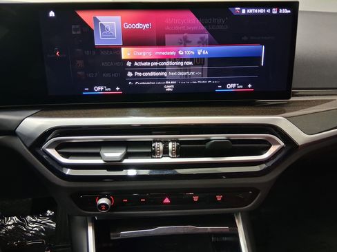 Used 2023 BMW i4 eDrive35 RWD image 26