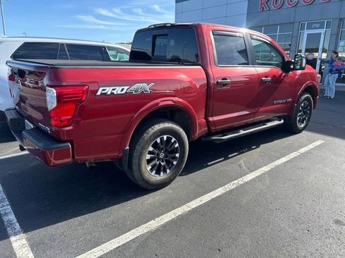Used 2019 Nissan Titan PRO-4X w/ Pro-4x Convenience Package AWD/4WD image 3