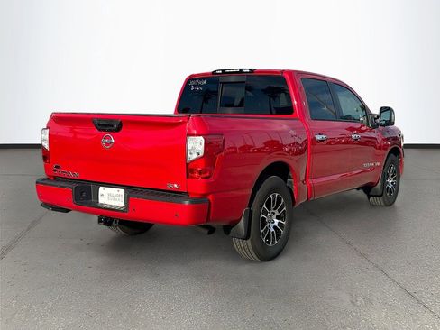 Used 2020 Nissan Titan SV w/ SV Convenience Package image 7