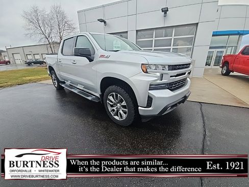 Certified 2022 Chevrolet Silverado 1500 RST image 1