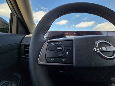 New 2026 Nissan Sentra SR FWD image 11