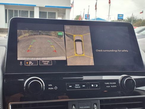 Used 2024 INFINITI QX80 Luxe image 5