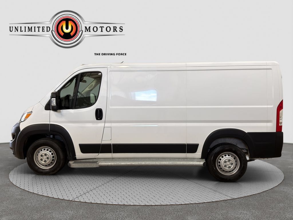 Used 2025 RAM ProMaster 2500 w/ U-Haul Equipment Group FWD image 4