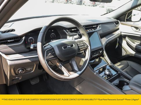 New 2025 Jeep Grand Cherokee Limited AWD/4WD image 4