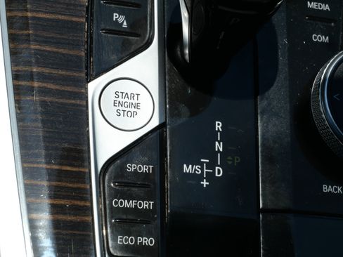 Used 2021 BMW X5 xDrive40i w/ Convenience Package AWD/4WD image 33