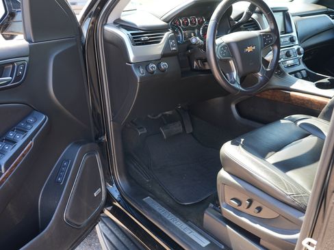 Used 2018 Chevrolet Tahoe LT AWD/4WD image 13