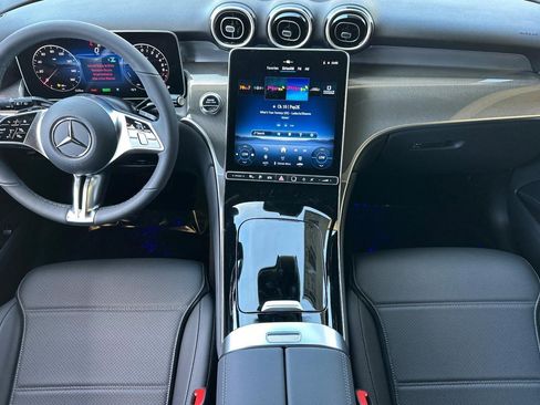Used 2026 Mercedes-Benz GLC 350e 4MATIC image 24