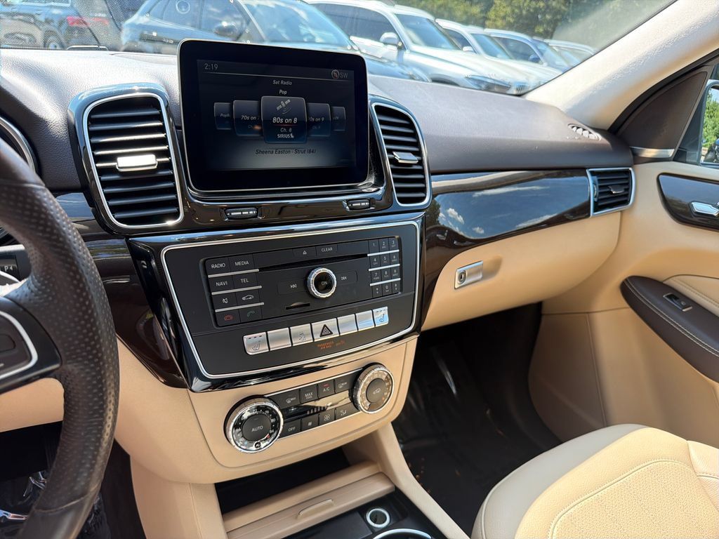 Used 2018 Mercedes-Benz GLE 350 w/ Premium 1 Package image 29