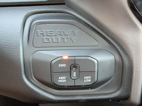 Used 2026 RAM 2500 Big Horn AWD/4WD image 35