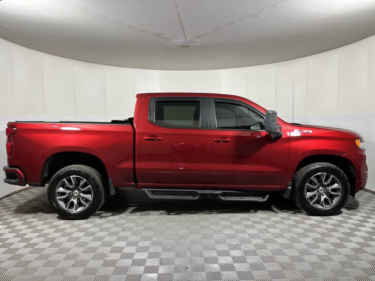 Used 2023 Chevrolet Silverado 1500 RST AWD/4WD image 9