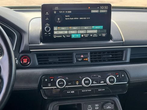 Used 2023 Honda Pilot Elite image 15