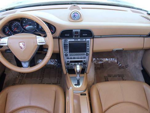 Used 2007 Porsche 911 Carrera RWD image 14